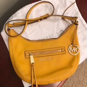 POP OF COLOR! Michael Kors Purse
